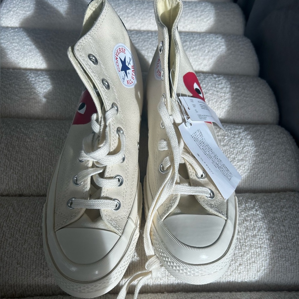 Comme des Garçon x Converse play